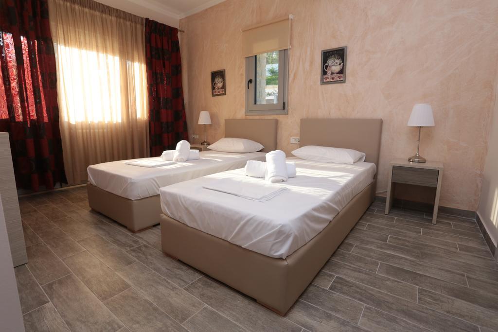 Ionian Diamond Villas Mikros Gialos Ngoại thất bức ảnh